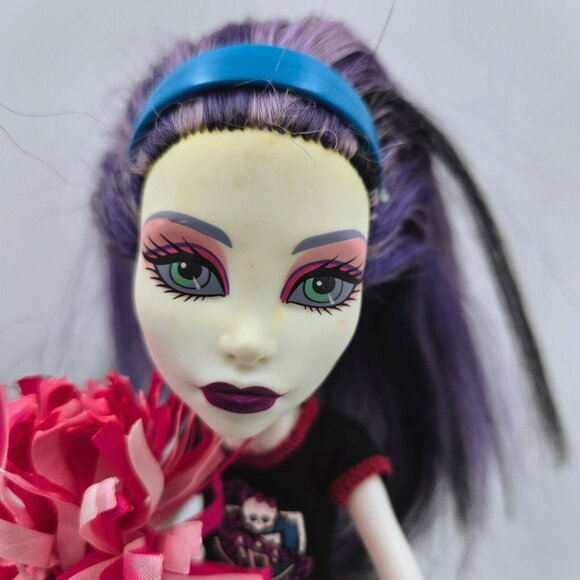 Monster High Ghoul Spirit Spectra Vondergeist Doll Mattel 2010 Read - Picture 3 of 16